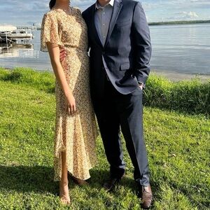 Astr Floral Midi Dress Size Small